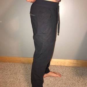 Men’s ABC lululemon joggers size medium
